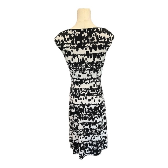 ๐ค๐ค EUC 212 COLLECTION Black & White Print Faux Wrap Dress | Sz XS - Picture 4 of 7